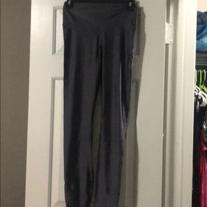 High shine grey leggings